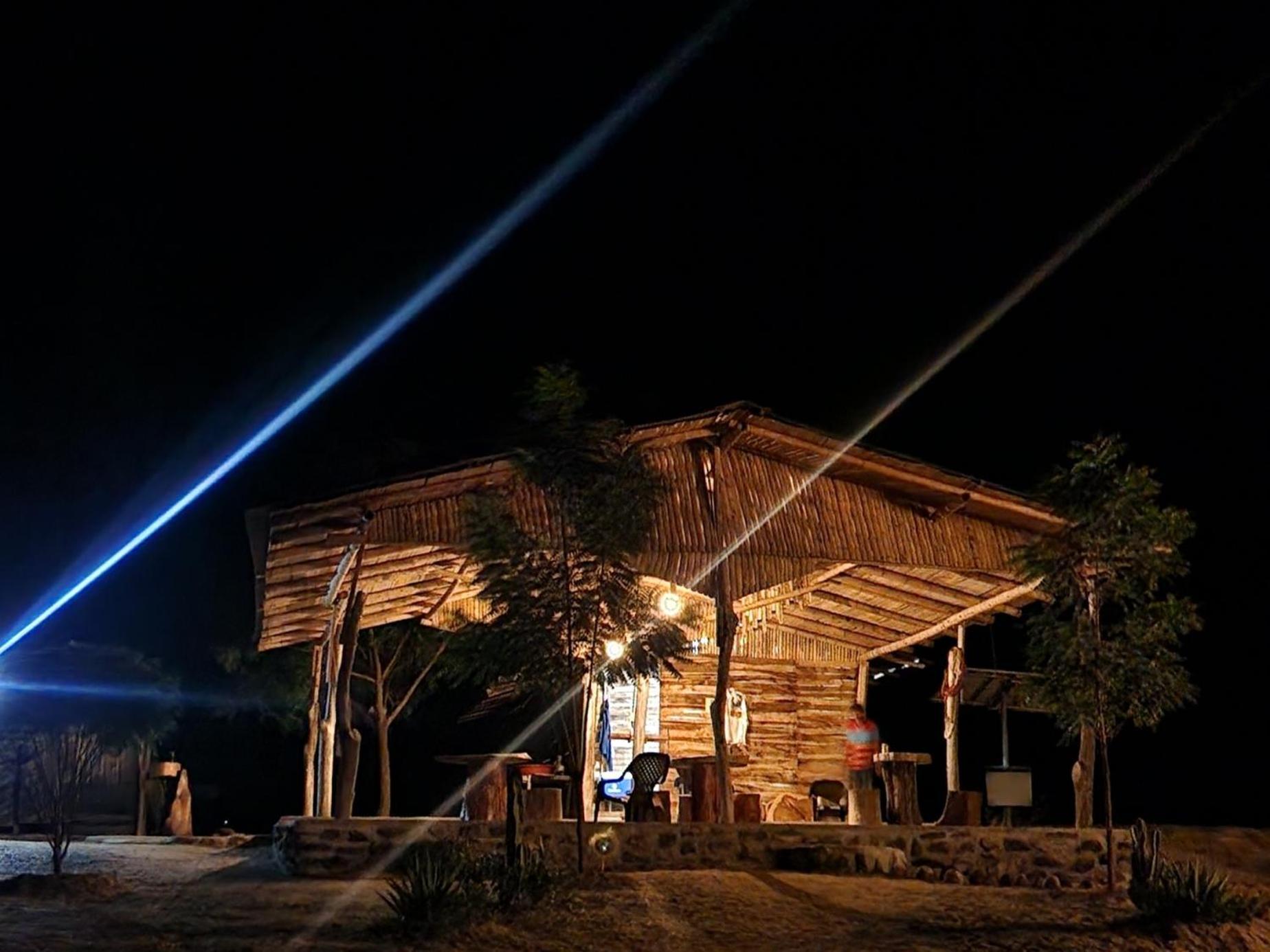 Mana Star Lounge Hotel Villavieja Eksteriør billede